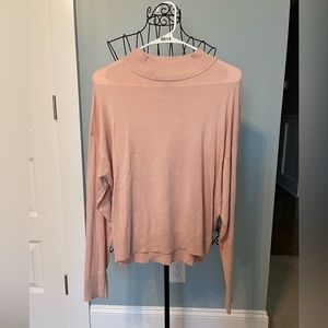 🌹 ANN TAYLOR FACTORY 🌹SIZE M🌹 SWEATER!